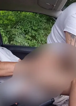 Heißes reiten im Auto