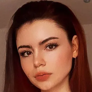 Profilbild von KitsuneLiss