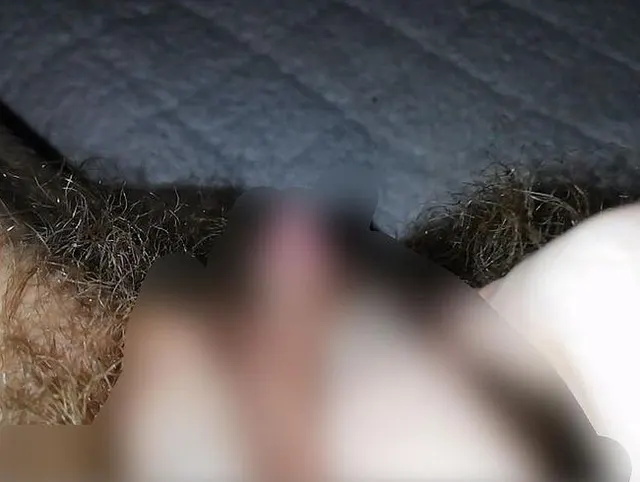 spiele mit meinem nassen haarigen großen kitzler muschi grooll nach dem orgasmus