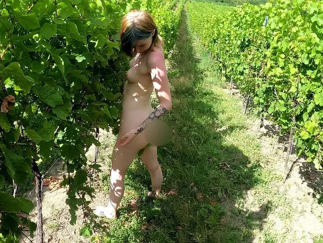 Creampie-Alarm! Versauter Outdoorfick am Berghang
