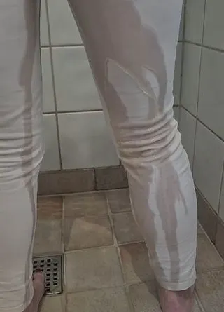 Mal die Hose nass gemacht grr
