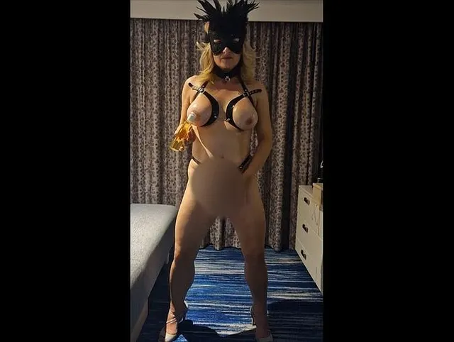 Meine eigene Pornoshow, mega eingeölte Titten und echte Orgasmen