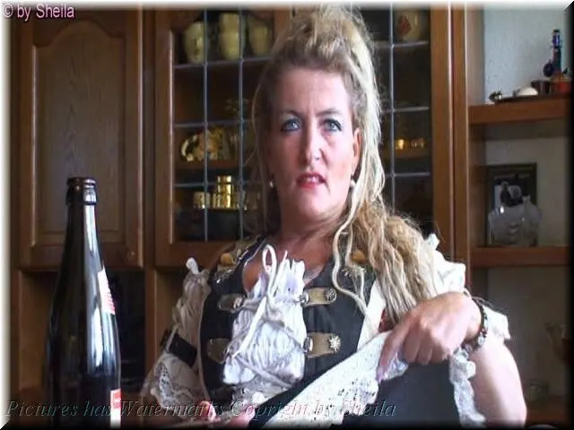 DIE PERVERSE DORFSCHLAMPE SHEILA **DIRTY TALK**