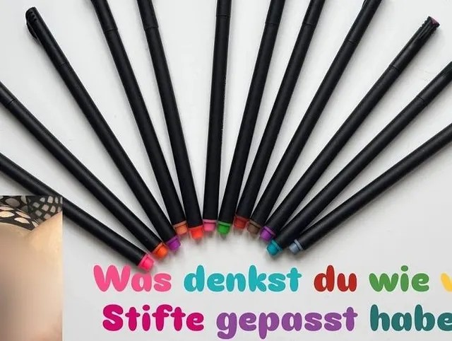 Wie viele Stifte haben in meine Pussy gepasst? Was denkst du?