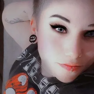 Profilbild von Velvetslaughter