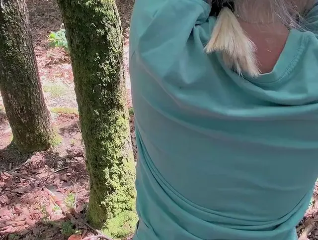 User hat mich beim Wandern im Sauerland erkannt und einfach so im Wald gefickt
