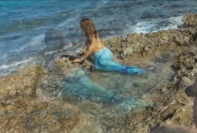 THE BEACH MERMAID