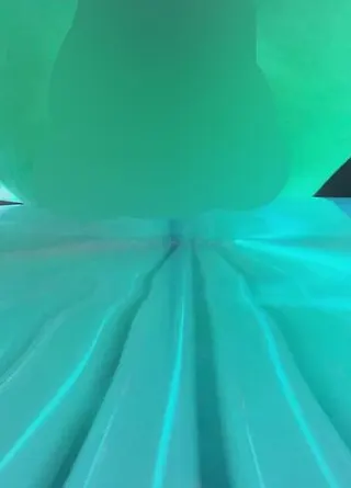 Kurzer Handjob im Solarium ?