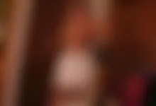 ENGLISH GIRL AMATEUR STRIPTEASE