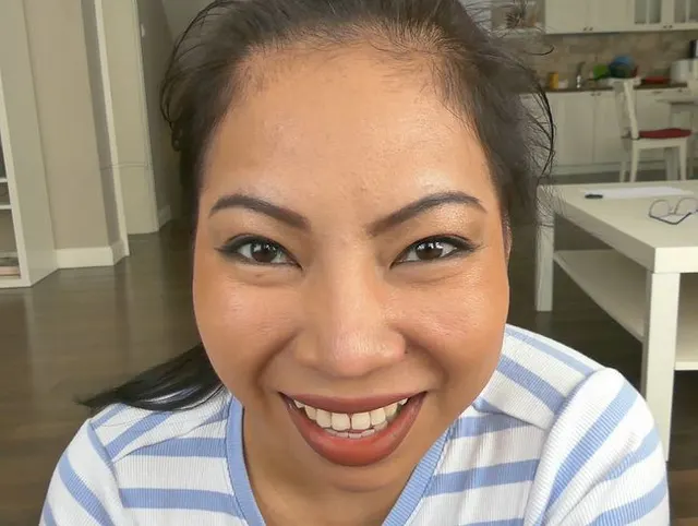 Blasen und Sperma in den Mund spritzen