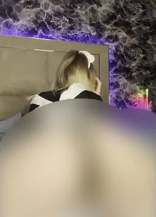 Sex mit einem Dienstmädchen