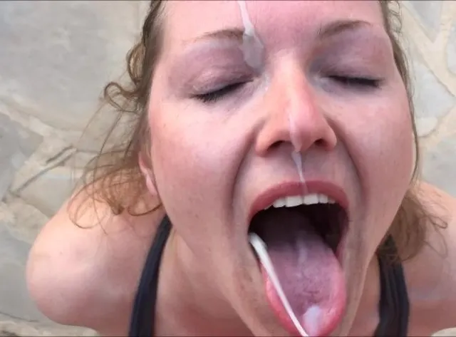 24 Cumshots für die spermageile Mia