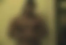 6-1 226 POUND CUT SEXY BODYBUILDER JERKING OFF.