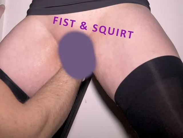 FIST & SQUIRT am Kreuz