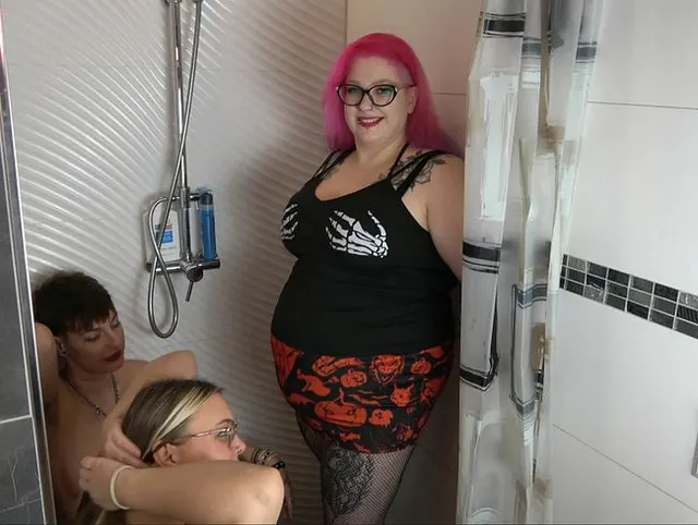 Piss Fest zu dritt mit Golden Shower