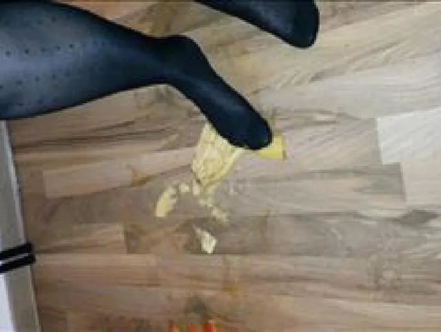 Bananenmus, unter meinem Fuß;)