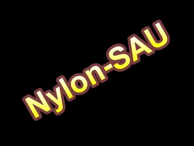 In die Nylonstrumpfhose gepisst und danach in meine fröhliche Fotze gestopft!!!