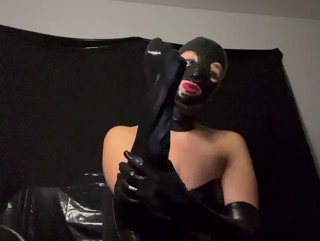 Brainwashing Non-Stop! Ich mache dich süchtig! Domina Nicole kontrolliert deinen Schwanz! Teil 2/7