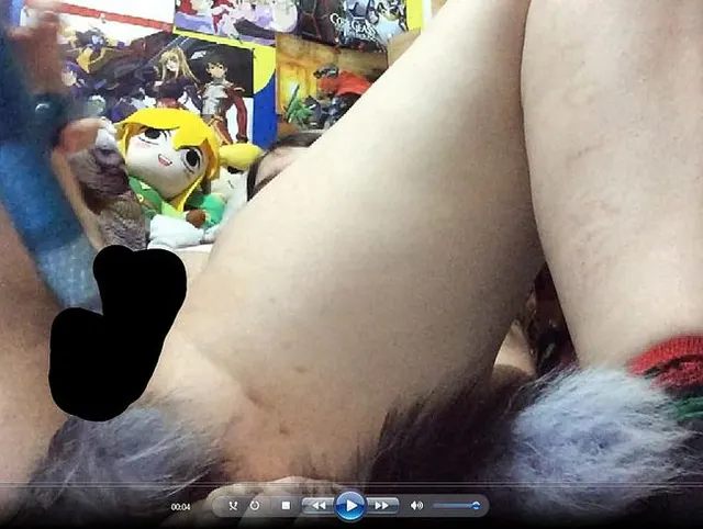 the first time I masturbated with my raccoon tail in