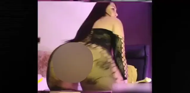 LatinAngel3x tanzt Arsch für dich
