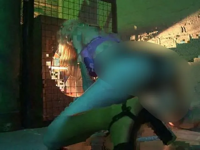 eine nette perverse stripshow .