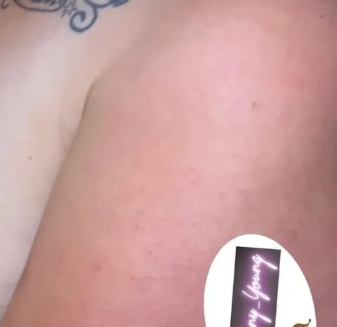 Ich war etwas geil gewesen und hab’s mir selbst neben meinem Mann besorgt ????????