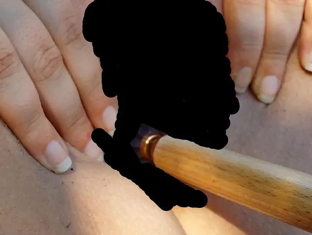 Holz Dildo Testerin
