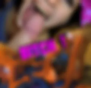 TROTZ frischlackierter Nägel einfach geNAGELT !